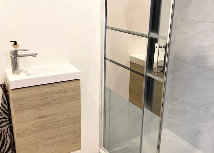 Cocon Maritime 1 & 1 Mezzanine